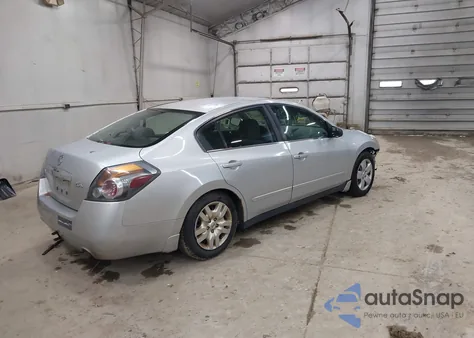 2010 Nissan Altima 2.5 S from USA, damaged, VIN 1N4AL2AP8AN566307
